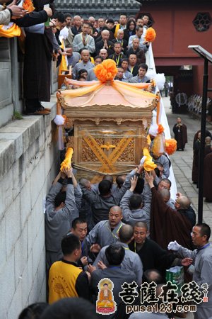 淨慧長老追思荼毗法會在湖北黃梅四祖寺舉行