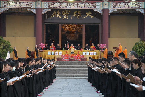 在家居士持戒要持到什麼程度