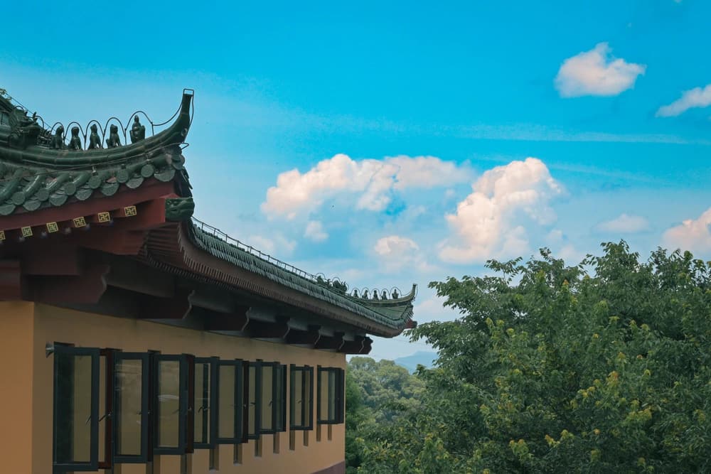 依止愚癡來造業，這個業力最強