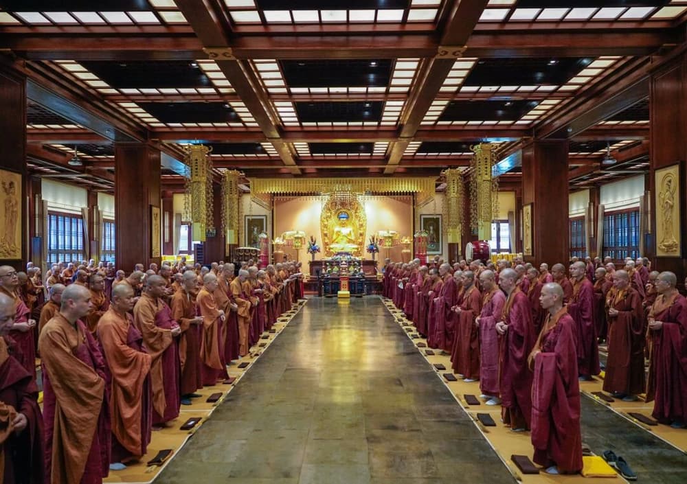 借假修真，送想西方