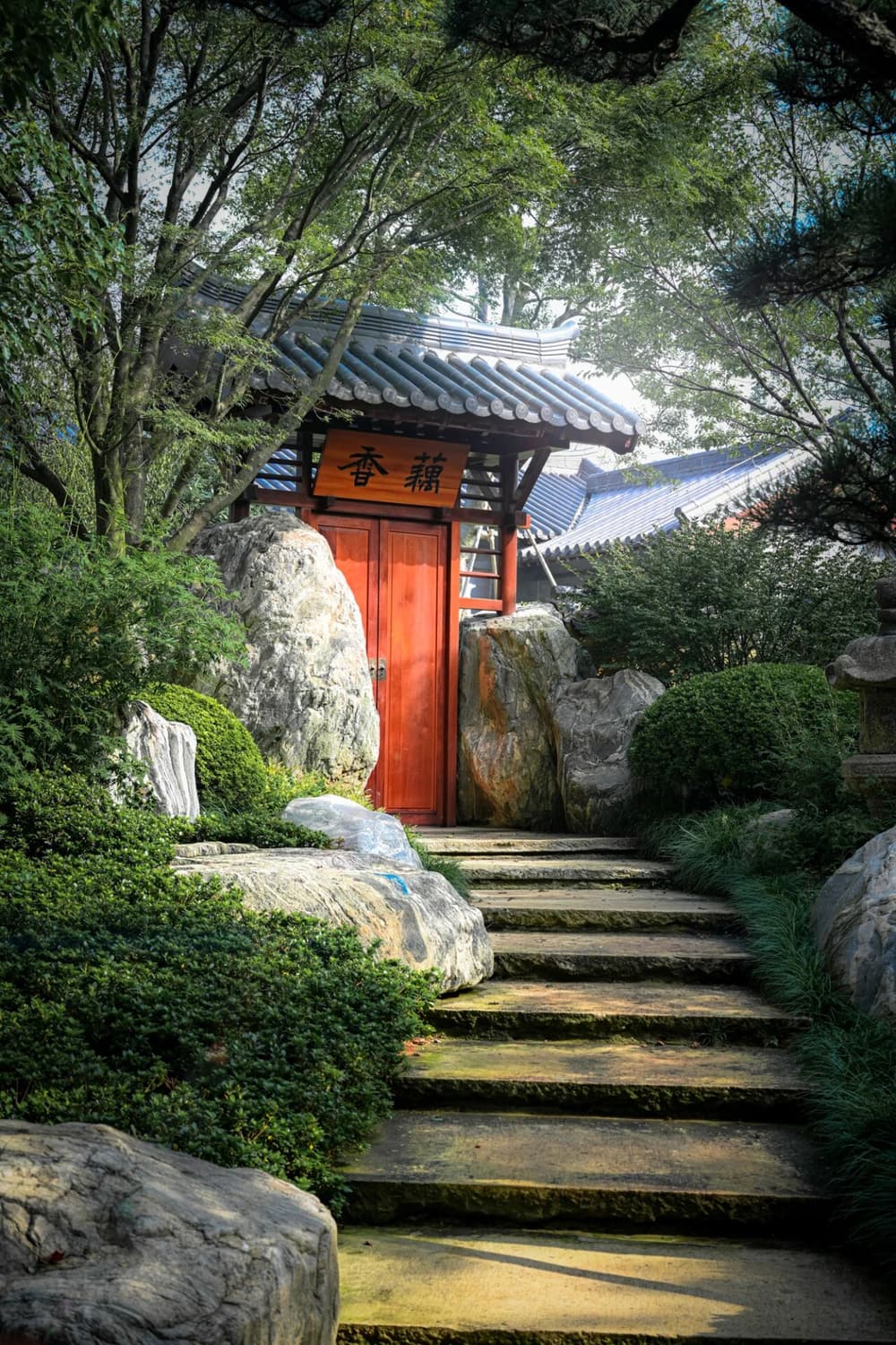 當作將死，將墮地獄想，一心念佛，則妄念便可消滅