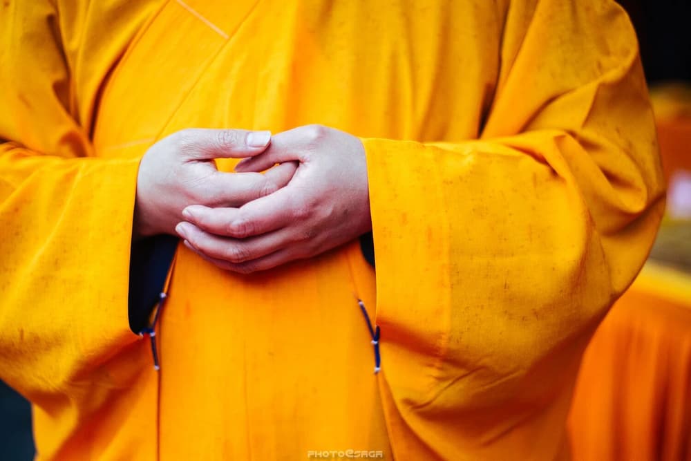 不能埋沒了自己的真佛，向外去求假佛