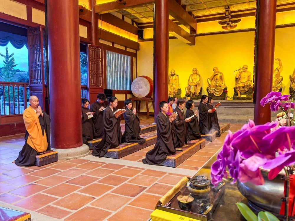 先回到清淨本性，然後再重新出發