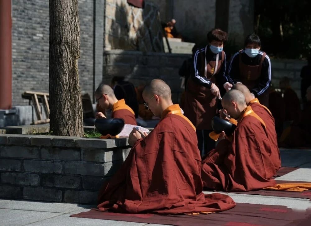 持戒名為大丈夫